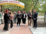 У Сумах відкрили пам’ятник медикам, які загинули під час атаки на лікарню Святого Пантелеймона
