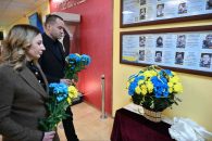 «Пам’ятати про їхній подвиг – наш обов’язок»: Олексій Романько вшанував пам’ять полеглих випускників Сумського медичного коледжу