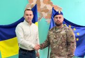 Голова облради Романько провів робочу зустріч із командуванням 2-го Шосткинського полку Нацгвардії та передав нагороди бійцям Голова облради Романько провів робочу зустріч із командуванням 2-го Шосткинського полку Нацгвардії та передав нагороди бійцям