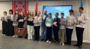 Артем Семеніхін відзначив юних музикантів Конотопа стипендіями міського голови