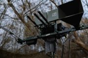 На Сумщині системно підсилюють військових, які захищають область: для 8-го корпусу ДШВ придбали нові станції керування БпЛА На Сумщині системно підсилюють військових, які захищають область: для 8-го корпусу ДШВ придбали нові станції керування БпЛА